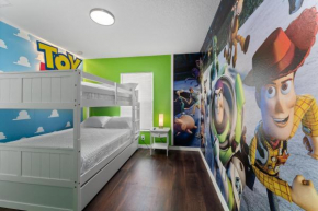 Wonderful 4BD Home Toy Story and Mickey Room with Pool